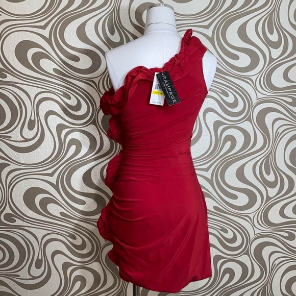 NWT Rampage cherry red one shoulder bodycon formal wedding guest dress Medium - Picture 3 of 5